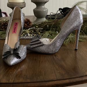 Betsy Johnson Pumps
